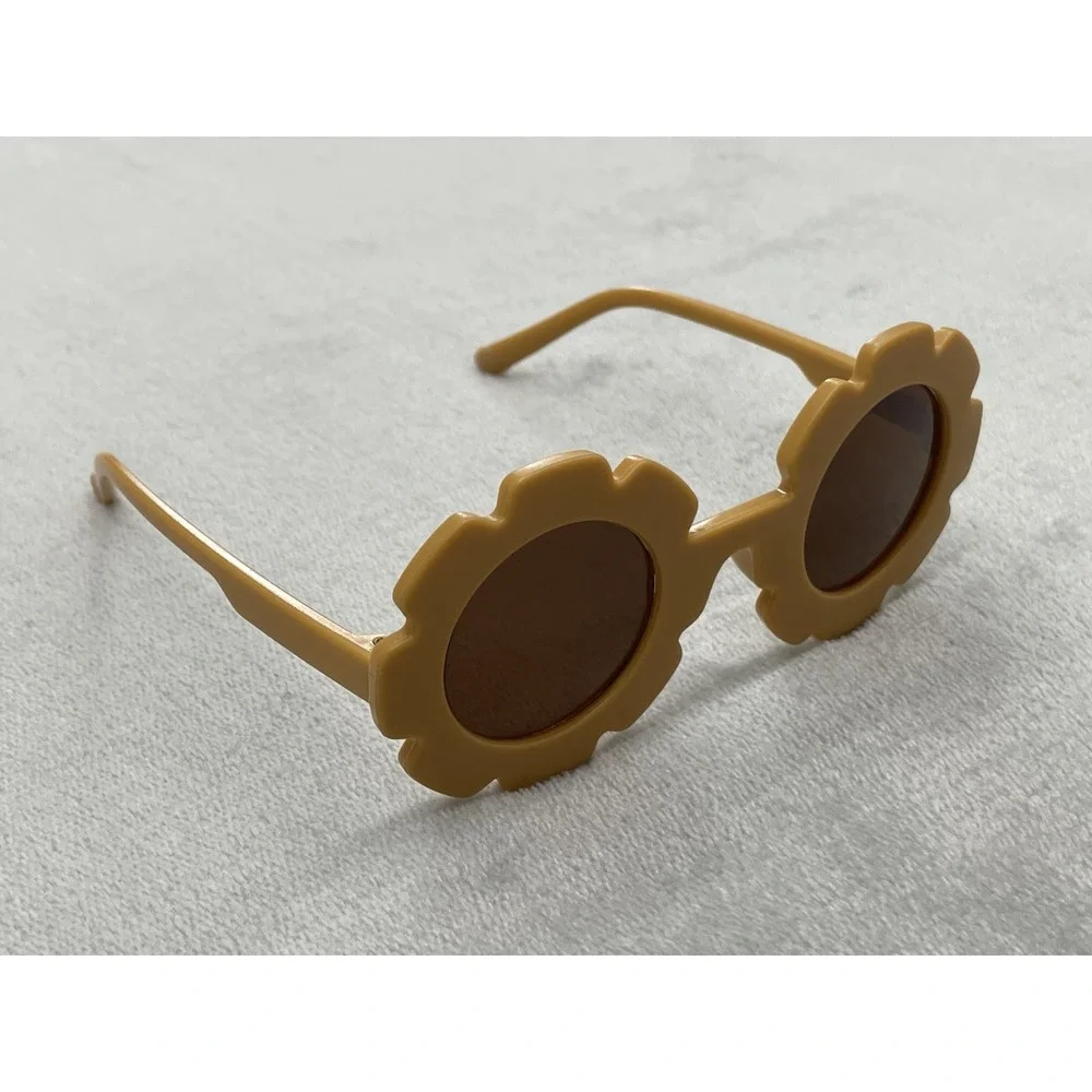 Retro Flower Round Sunglasses Kids Yellow Sunflower Frame Dark Lens w/ Pouch